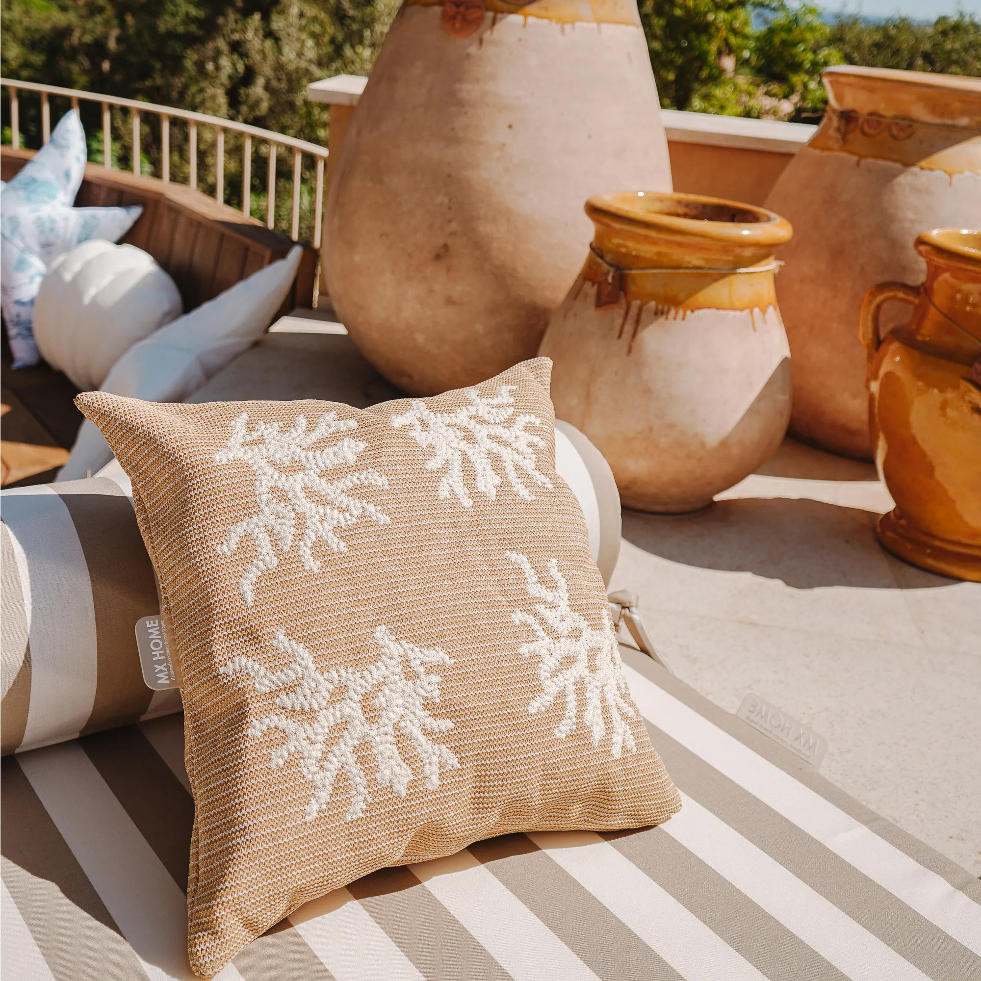 Coussin Corail – Image 2